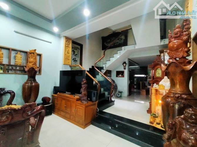 MT Lý Nhân Tông, 4 tầng, sát Bệnh viện Vinmec - 1
