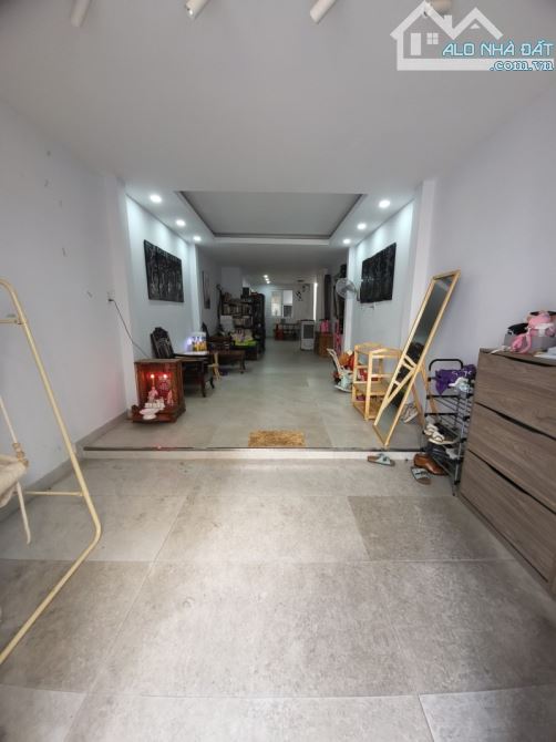 SÁT QUẬN 1 - NHÀ 97M2 - DÒNG TIỀN 40TR/THÁNG - BAO ĐẦU TƯ - CHỈ 7 T.Ỷ HƠN. - 1