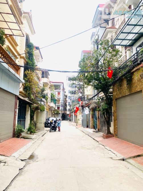 B.á.n nhà Phùng Chí Kiên, Oto vào nhà, 2 mặt thoáng, 50m2, 9,9 tỷ ( có TL) - 1
