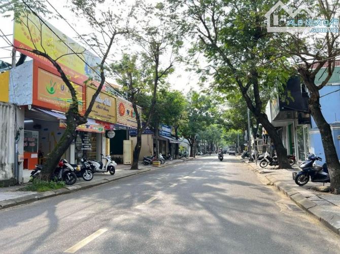 🔥🔥🔥🔥🔥 đất mặt tiền NGUYỄN TRÃI - ngang 7m2 - cạnh hồ HƯƠNG SEN - KINH DOANH TỐT - 1