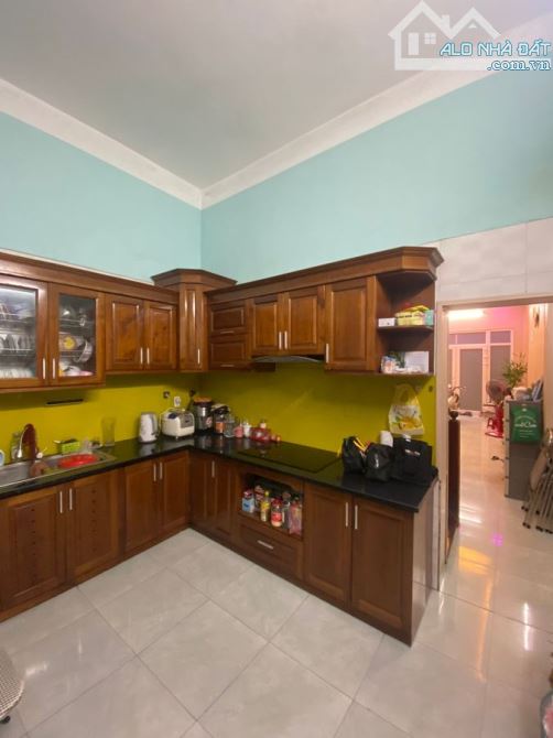 Bán nhà phố Trần Hữu Tước,gần Hồ Đắc Di,Nam Đồng, Nguyễn Lương Bằng, Đống Đa. Giá: 25 Tỷ - 1