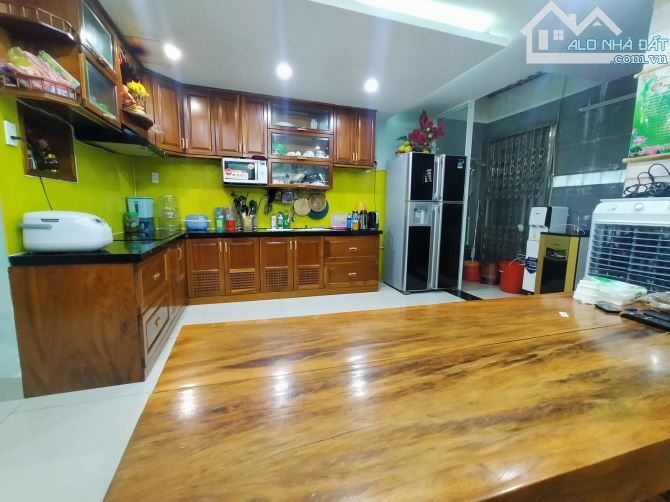 MT Lý Nhân Tông, 4 tầng, sát Bệnh viện Vinmec - 4