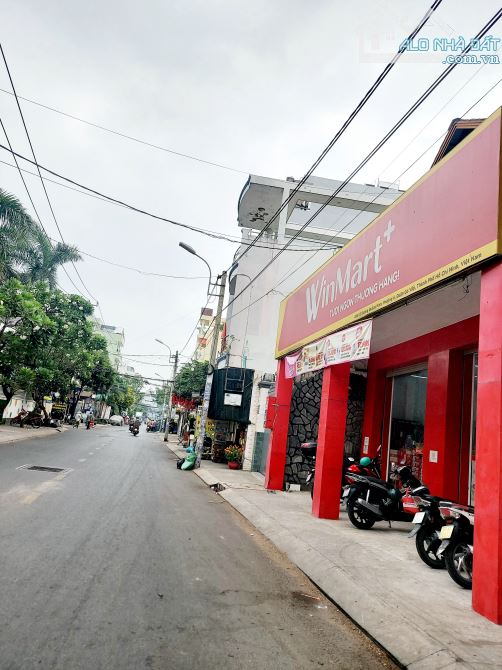 Ôtô 7C ngủ Nhà 5T có Thang máy hẻm 496 Dương Quảng Hàm F6 nhỉnh 8tỷ TL - 5
