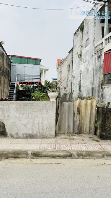 Bán đất mặt đường Lệnh Bá Chính Trọng, Quỳnh Cư, Hùng Vương - 2