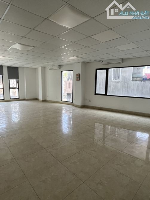 Cho thuê văn phòng Mễ Trì Thượng- Đại Lộ Thăng L, diện tích 100 m2/tầng, sàn thông  thoáng - 2