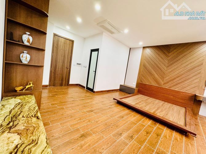 Phân lô ô tô tránh thang máy Hoàng Quốc Việt 65m2 nhỉnh 16tỷ - 6