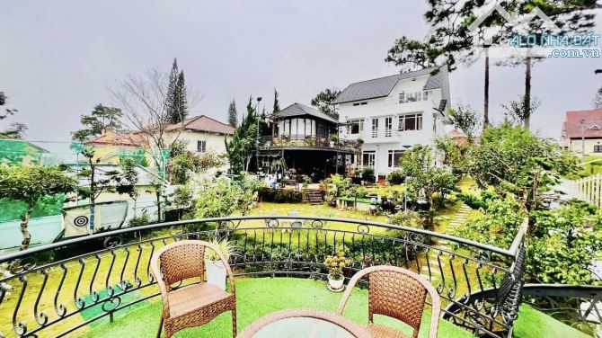 BIỆT THỰ HOÀNG GIA TRỤC ĐƯỜNG VUA CHÚA Yên Thế Phường 10 Đà Lạt sang trọng và đẳng cấp