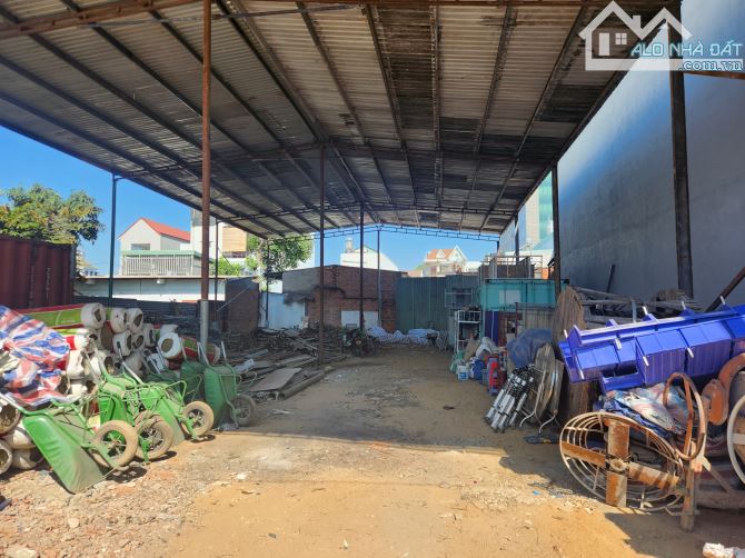 Bán lô đất Biệt thự Gia Viên, đối diện BV Đồng Nai, Tân Hiệp, 900m2, giá 31 tỷ