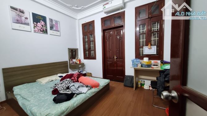 Đặng Xuân Bảng 35.1m2 - 5 tầng - mặt tiền 4.1m- g.iá 7.8 tỷ  Mô tả chi tiết CỰC HIẾM, PHẢI - 2