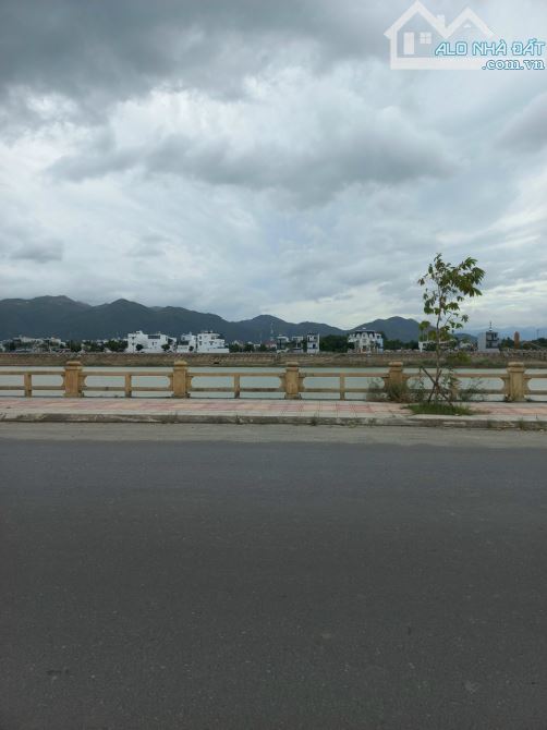 Bán Đất Mặt Tiền đường Trần Phú - Diên Khánh ( View Sông Cái ) - 2