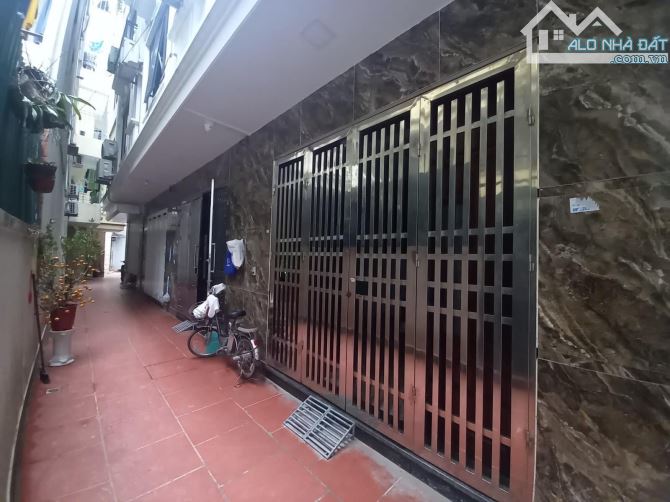 Bán nhà phố Nguyễn Khánh Toàn ( CẦU GIẤY) 46m2 - 5 tầng - mặt tiền 4m- gi.á 6.8 tỷ  Mô tả - 3