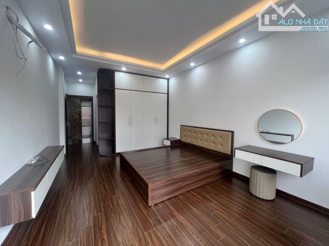 Nám nhà Hồng Tiến - Bồ Đề, thang máy, Gara, kinh doanh, 52m2, 6 tầng, mt 4.1m, nhỉnh 11 tỷ - 3