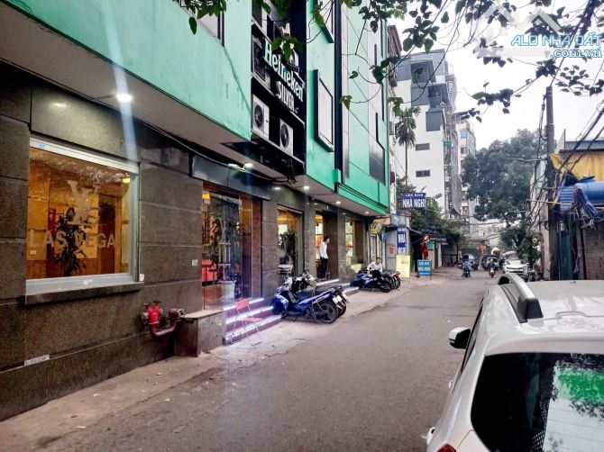 Bán nhà phố Nguyễn Khánh Toàn ( CẦU GIẤY) 46m2 - 5 tầng - mặt tiền 4m- gi.á 6.8 tỷ  Mô tả - 4