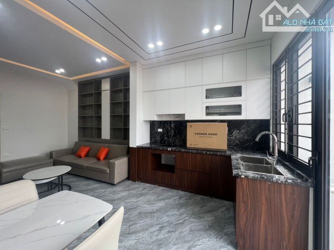 Nám nhà Hồng Tiến - Bồ Đề, thang máy, Gara, kinh doanh, 52m2, 6 tầng, mt 4.1m, nhỉnh 11 tỷ - 6