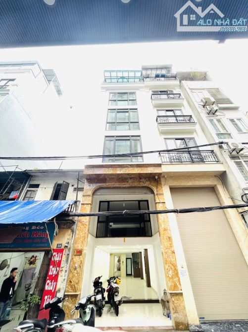 Cho thuê văn phòng, diện tích 60m2, vị chí siêu đẹp tại phố Đoàn Thị Điểm - Đống Đa