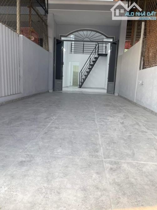 Bán nhà 4*20m . Mtkd Tân Thới Nhì 8. Xã TTN. Hocmon