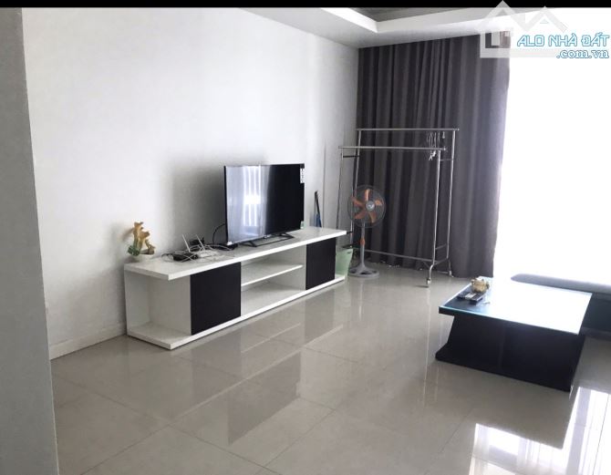 Cần cho thuê căn hộ cao cấp Azura - Trần Hưng Đạo, phường An Hải Bắc, Quận Sơn Trà.