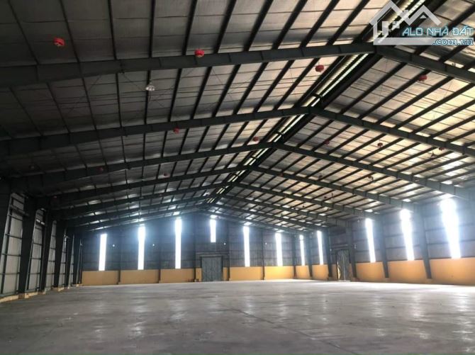 Cho thuê kho xưởng, DT: 1200m2, 2200m2, 5000m2, 10.000m2 tại Văn Giang - 2