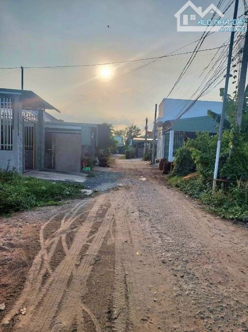 Đất hẻm ô tô đường Phạm Văn Trạch, P6, TP Tân An - 2