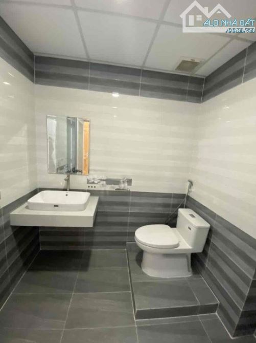 Cho Thuê căn hộ Đại Thành  ,3PN , 97m2 , Full Nội Thất , Giá Thuê : 12 triệu / tháng - 6