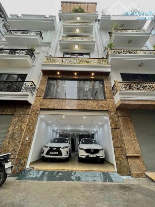 BÁN NHÀ PHÂN LÔ GARA Ô TÔ 7 CHỖ 16 TỶ 55m 7 TẦNG MẶT TIỀN 4.2m PHÙNG CHÍ KIÊN CẦU GIẤY