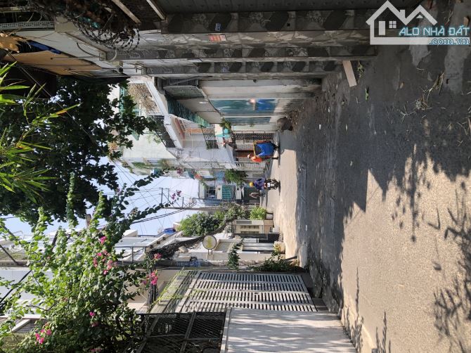 Bán nhà Lê Quang Định, 3 Tầng, 56m2, chỉ 7.15 Tỷ. - 1