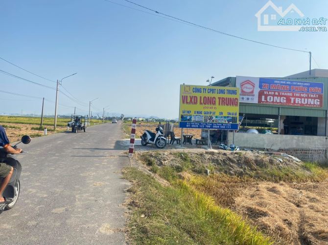 Bán lô đất mặt tiền đg chính liên huyện xã phước thắng dt 145m2 giá 1ty50tr - 2