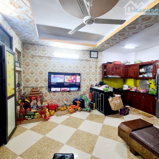Bán Nhà Thanh Lân, Ô tô Đỗ Gần, Mặt Tiền Rộng, 30m2, 5 Tầng, Giá 3.9 Tỷ (Có Thương Lượng) - 3