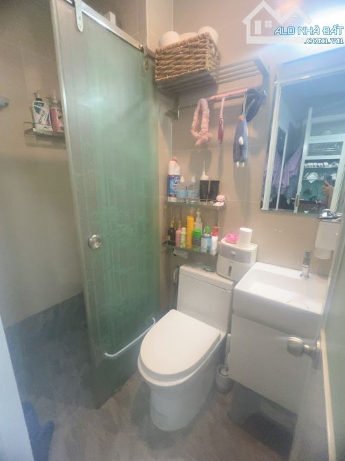 Bán Căn Hộ Melody Residence,  2PN , 2WC , 69m2, Nội Thất , Giá 3.3 Tỷ - 5