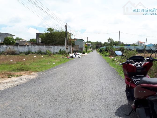 Kẹt tiền KD bán lỗ đất Nhơn Trạch nhà, nhà trọ,nhà vườn gần phà giá rẻ 3,7ty/500m, oto SR - 5