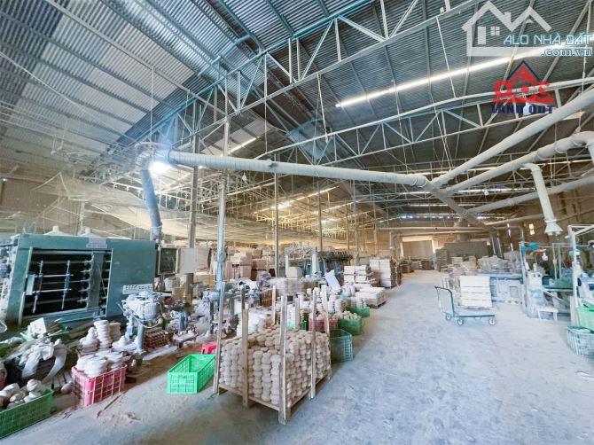 Bán xưởng mặt tiền buôn bán 1600m2 gần đường Hoàng văn Bổn trạm thu phí Thiện Tân Hố Nai 3 - 3