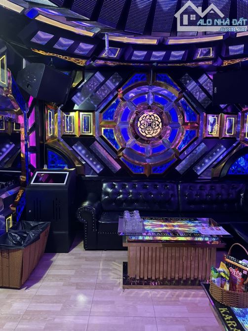 bán căn duy nhất đang làm karaoke MT Quang Trung, ĐCT 200 triệu, 9 tầng, giá 28 tỷ - 3