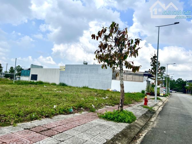 Cần bán lô An Điền Phát F2 - 2, ngang 7m. Kề góc giá chỉ 12 Xtr/ m2, trung tâm TT La hà - 5