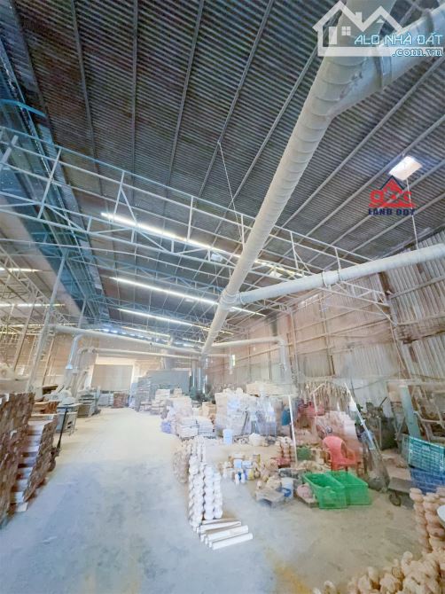 Bán xưởng mặt tiền buôn bán 1600m2 gần đường Hoàng văn Bổn trạm thu phí Thiện Tân Hố Nai 3 - 8