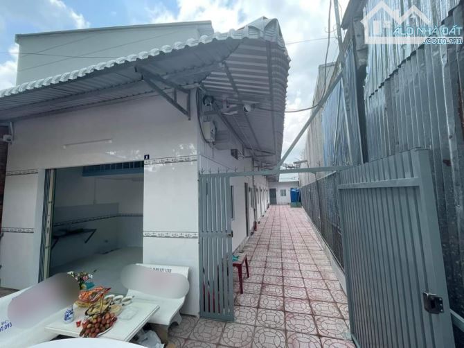 Bán gấp dãy trọ 7P ngay Thị Xã Trảng Bàng, 6x34m, 650triệu, thu nhâp ổn định 10tr/tháng