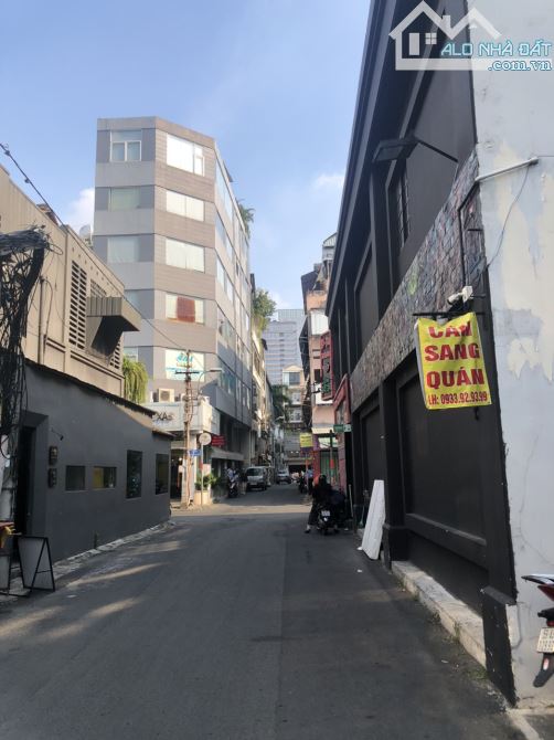 MT Huỳnh Khương Ninh, Phường Đa Kao, Quận 1. DT 10.5x30m, 5 tầng HĐT 200tr/1th. Giá 78 tỷ - 1