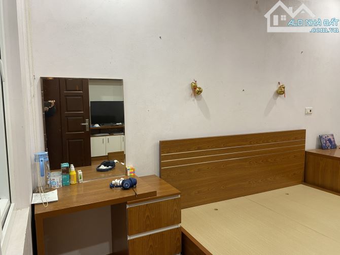 Chu thuê nhà Trần Cung 60m2 4 tầng 4 phòng ngủ - 2
