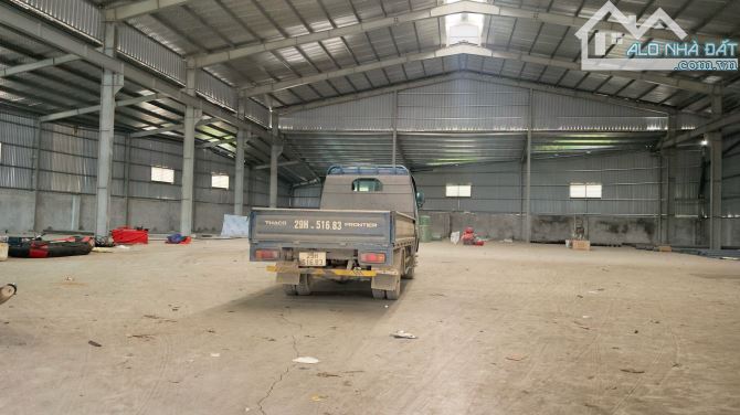 Cho thuê kho, xưởng dtsd 3500m2 xưởng 2500 giá 50tr - 2