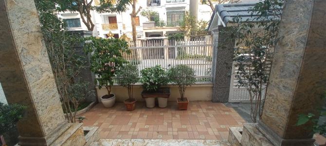 Biệt thự sân vườn Dương Nội 225m 5 tầng mt9m đẳng cấp - 2