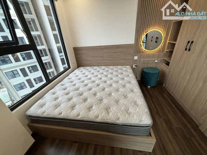 Cho thuê căn hộ 2 ngủ lô góc Hoàng Huy Commerce - 5