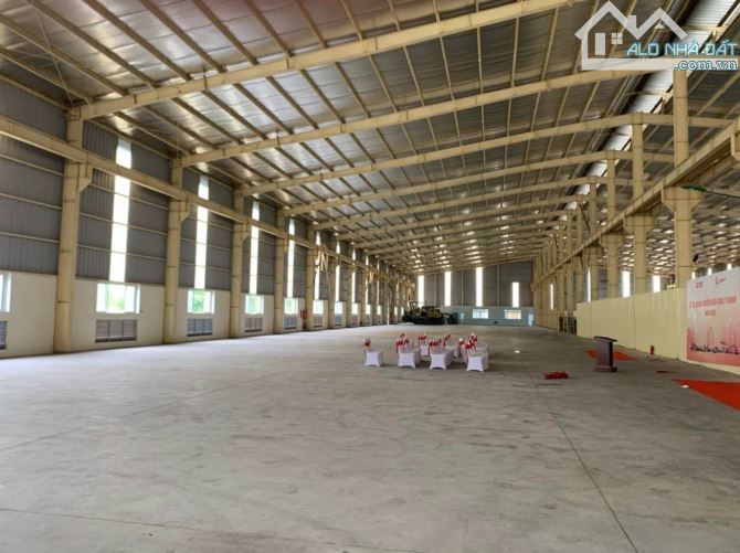 Cho thuê 6700m2 kho xưởng Vĩnh Yên. bàn giao ngay.