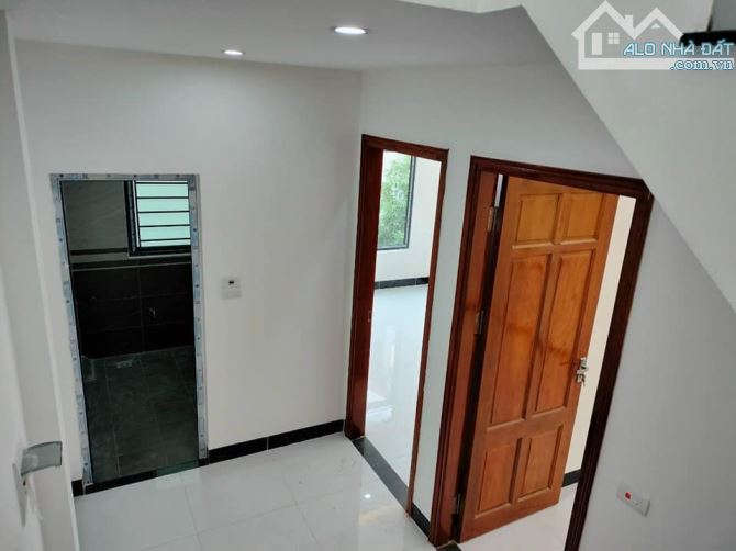 Bán nhà  Mậu Lương-Hà Đông,  Dt 78m2. 4 ngủ, vị trí trung tâm, ô tô vào, giá 11 tỷ. - 2