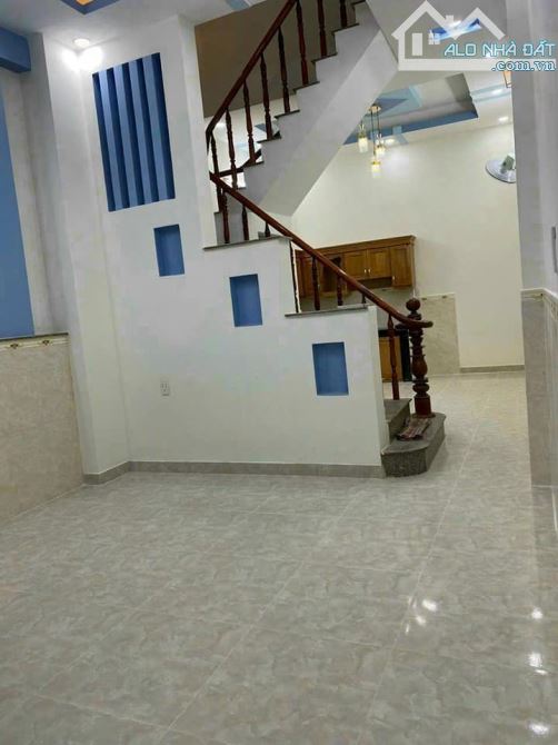 Chủ gửi bán nhà  Q.12 hẻm 87// Phan Văn Hớn, P.Tân Thới Nhất 3,3 tỷ/40m2 2 lầu - 2