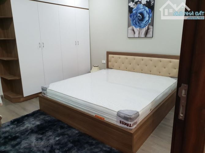 Cho thuê căn hộ chung cư 34T Hoàng Đạo Thúy 146m2, 3 ngủ, 3 wc giá 18 triệu/tháng - 3