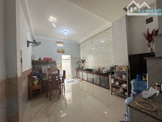 Nhà bán 80m2 Hà Huy Giáp, P.Thạnh Xuân, Q12. Giá nhỉnh 4 tỷ. - 3