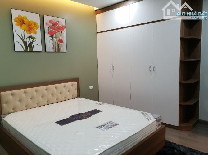 Cho thuê căn hộ chung cư 34T Hoàng Đạo Thúy 146m2, 3 ngủ, 3 wc giá 18 triệu/tháng - 4