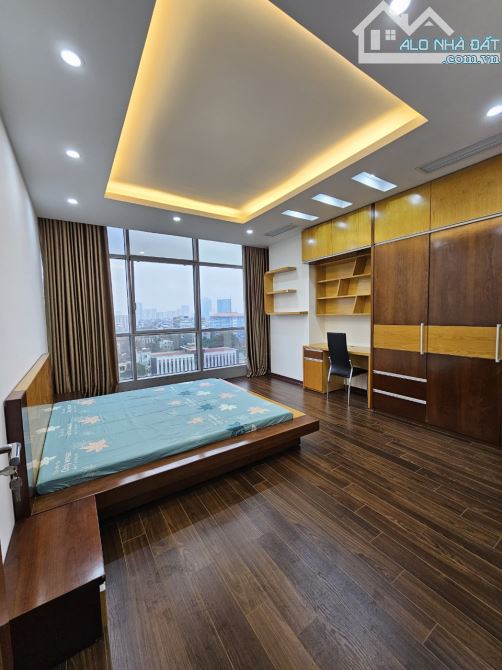Bán căn hộ Eurowindow Multi Complex-27 Trần Duy Hưng-Cầu giấy- 100m2 - 2 ngủ - có slot oto - 3
