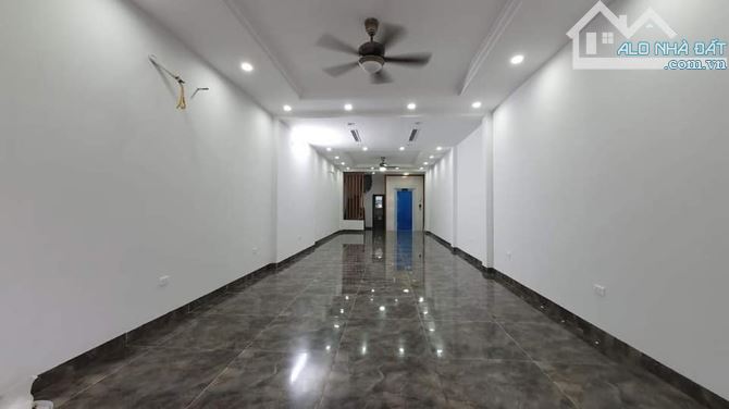 Bán gấp nhà mặt phố TRẦN THÁI TÔNG, CẦU GIẤY, 48m, 4 tầng, kinh doanh, Giá 16 tỷ