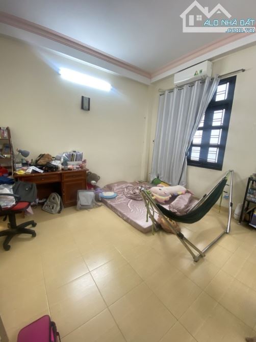 Bán gấp nhà Trần Đình Xu, Quận 1, 64m2, ngang 5m, 3PN, chỉ 6 tỷ nhỉnh