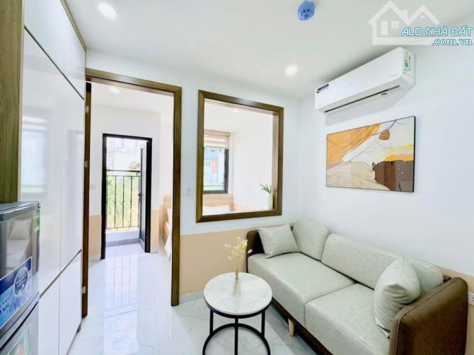 Toà CCMN Quận Cầu Giấy 95m2 8T 19.9 tỷ Tổng 26 căn hộ 1k1n dòng tiền 160tr/th gần 1.9tỷ/n